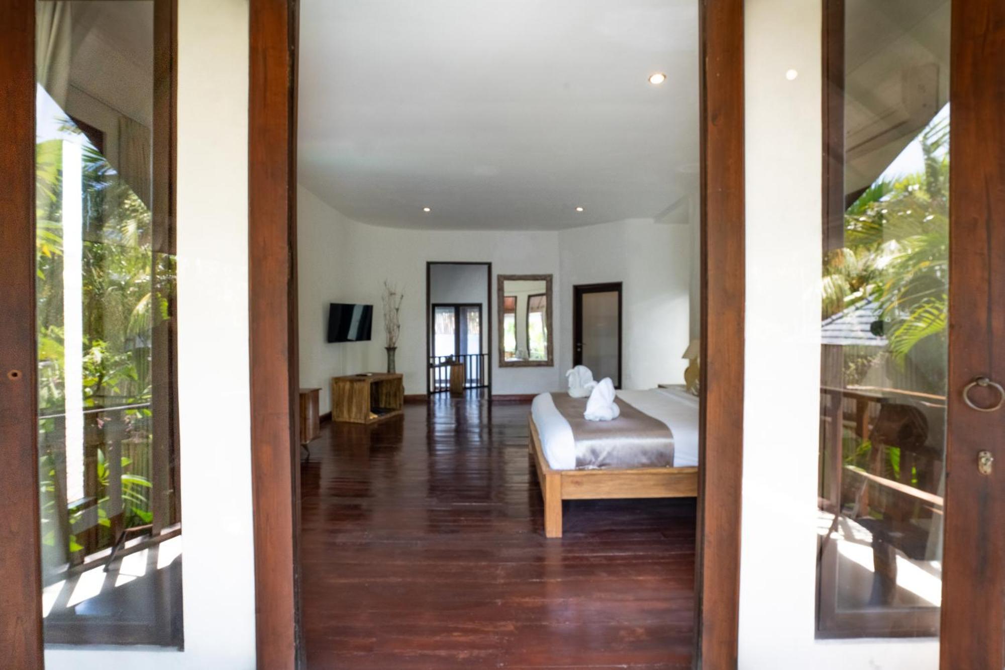 Villa Aveli Seminyak By Best Deals Asia Hospitality Exterior photo